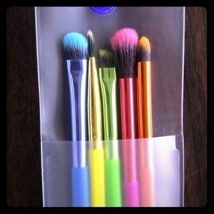Eye makeup brushes (5)